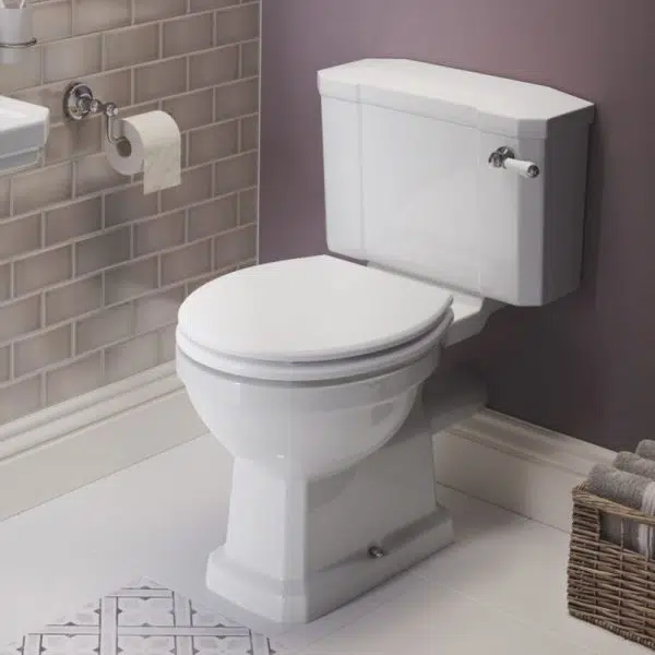 Westbury Traditional Close Coupled Toilet