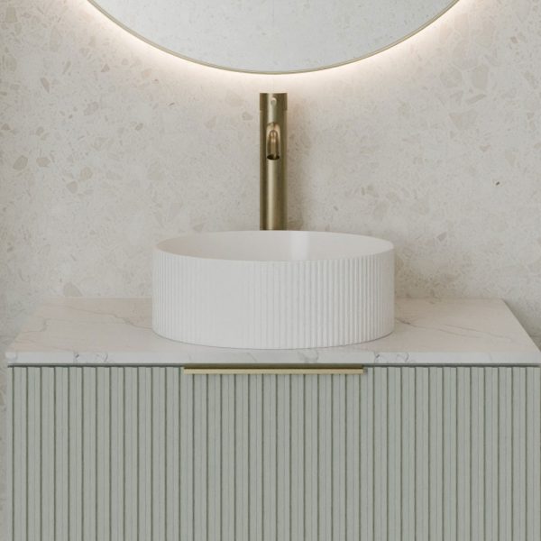 Media 360mm Slot Countertop Basin - Image 2