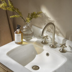 Walcot 3 Tap Hole Basin Mixer With Waste